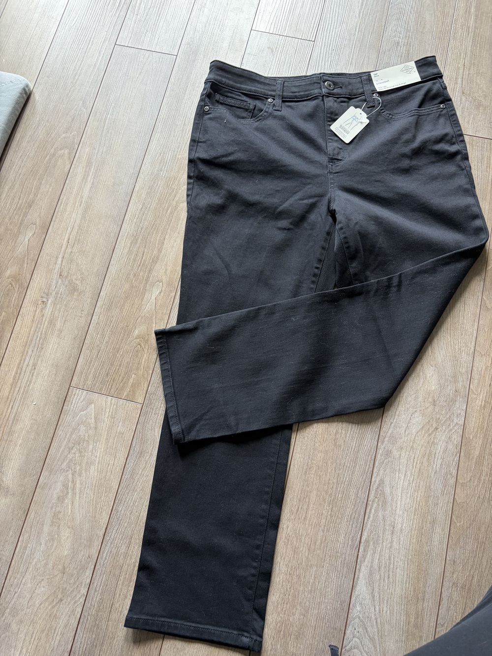 St. John's Bay Women's Black Jeans Size 14P Secretly Slender Straight Leg Denim